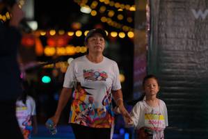 BIB: 7016, 50646
                            <button type="button" onclick="openModal(21771356)" class="btn btn-primary btn-sm float-right btn-popup" data-toggle="modal" data-target=".modal-high-quality">
                        <i class="fas fa-shopping-cart"></i> Add to Cart
                    </button>
                                            <button type="button" onclick="isThisMe(21771356, true)" class="btn btn-success btn-sm float-right btn-popup btn-isme hidden" data-toggle="tooltip" data-placement="bottom" title="นี่คือรูปของคุณใช่ไหม คลิกที่นี่เพื่อเอาเข้าอัลบั้ม">
                        <i class="fas fa-plus"></i> Add to album
                    </button>
                    <button type="button" onclick="isThisMe(21771356, false)" class="btn btn-warning btn-sm float-right btn-popup btn-isnotme hidden">
                        <i class="fas fa-ban"></i> Remove from album
                    </button>